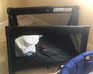 display cage for small human