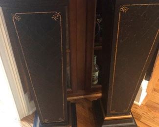 oh look, pedestals. You need these!