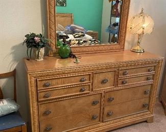  Dresser/mirror, Bedroom Set