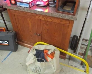 Welcome to TOOL HEAVEN! - If you can't find it, then you probably don't need it. lol   Black & Decker, Bosch, DeWalt, Porter-Cable, Rockler, Bostitch, Craftsman, Stanley & more!