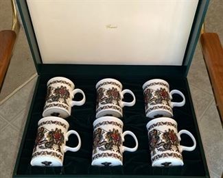 16 Gucci Mug Set