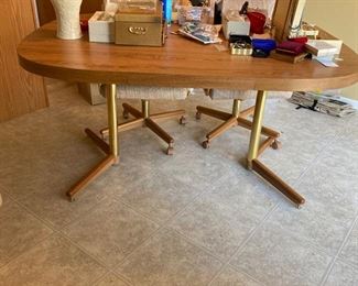 Kitchen Table with 4 Chairs