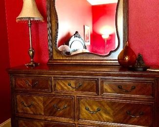 DRESSER AND MIRROR