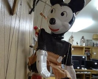 Mickey Marionette