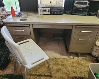 Mid Century Modern Desk. 

Come check it out
