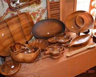 Wooden kitchen ware