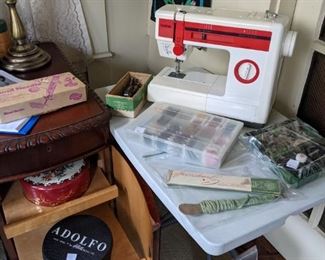 WORKING BROTHERS SEWING MACHINE