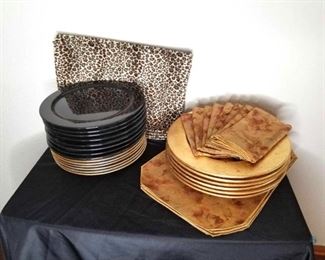 Plate Chargers and Linens
