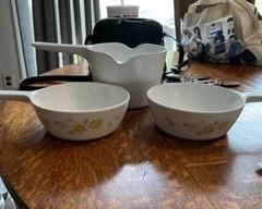 Vintage Corning Ware "Floral Bouquet" Daisy Sauce Pan