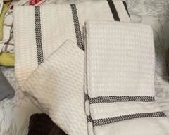 Hotel Balfour Bathroom Towel Set 