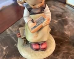 Vintage M I Hummel Goebel Porcelain Figurine "Busy Student" Germany 
