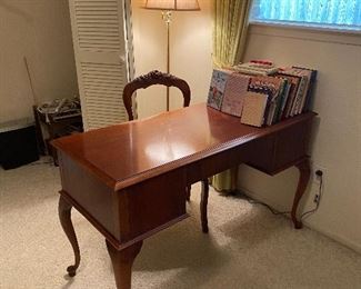 MAHOGANY  QUEEN ANNE DESK AND ANTIQUE CHAIR