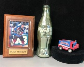 Avalanche Items and Peter Forsberg Players Card
