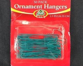 50Pack Holiday Ornament Hangers