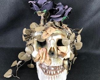 Battery Operated Halloween Skull
