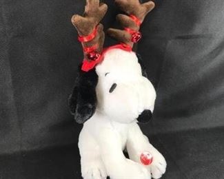 14 Musical Reindeer Snoopy Reindeer Plush
