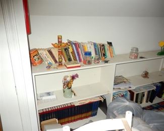 Books/Book Shelf