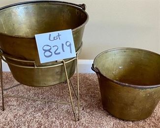 Lot 8219. $45.00 3 pcs Longaberger 1993 signed handled apple basket. 13" diam x 8" T and 2 brass pails. Brass pails measure 11" diam x 7" T and 13" diam x 8" T. also includes one metal brass colored stand.