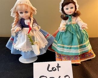 Lot 8362. $14.00 A pair of vintage dolls 9.5" T By Kehaiglas, made in Canada, one has a disney tag