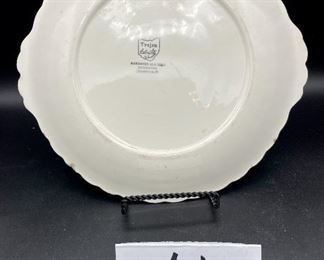 Lot 8364. $30.00. This is a lot of 5 items that while attractive and interesting, each has it's own issue that takes away from total perfection, kinda like most people!!!! 1) Petrus Regout & Co Maastricht footed bowl - made in Holland (3" diam x 3" T); 2) Magnifying Glass (loose glass); 3) Unmarked, old footed bowl 7" x 2.75" 4) old Flow Blue transferware plate 9.5" (small crack) and 5) Trojan by Sebring Coronation Duchess-Blue. If you delight in the wonder of beauty found in the imperfect, this is the lot for you. Reminder, you. buy the entire lot. We will not be breaking up the lots.