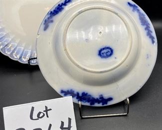Lot 8364. $30.00. This is a lot of 5 items that while attractive and interesting, each has it's own issue that takes away from total perfection, kinda like most people!!!! 1) Petrus Regout & Co Maastricht footed bowl - made in Holland (3" diam x 3" T); 2) Magnifying Glass (loose glass); 3) Unmarked, old footed bowl 7" x 2.75" 4) old Flow Blue transferware plate 9.5" (small crack) and 5) Trojan by Sebring Coronation Duchess-Blue. If you delight in the wonder of beauty found in the imperfect, this is the lot for you. Reminder, you. buy the entire lot. We will not be breaking up the lots.