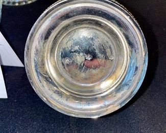 Lot 8376. $40.00 1) Ski Oslo mug 1982, 2) 3 covered, glass beer steins, 3) glass dish/basket with metal handle.
