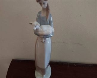 Lladro Figurine 4505 Girl with Lamb