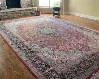 10’ x 18’ amazing floor rug - great quality - originally $14,000. This item will not be discounted. There is a reserve price of $7000.