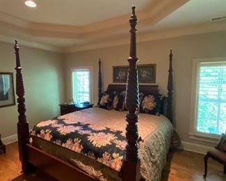 King Size 4 Post Bed Bernhardt 