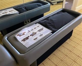 Hydromassage bed in pristine condition 