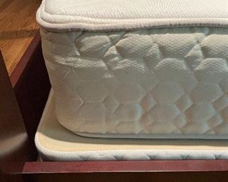 King pillow top mattress with foam top