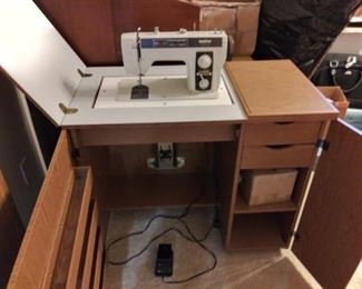 Vintage Brother sewing machine, working condition.