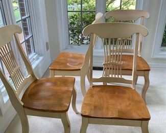 Chairs are in like-new condition