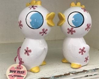 VINTAGE HOLT HOWARD LITTLE BOW PEEP CHICK SALT PEPPER SHAKERS ORIG TAG BO PEEP