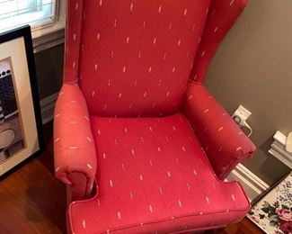 Comfy arm chair $125
