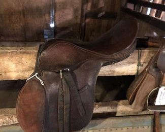 Rossi & Caruso English saddle made in Argentina 