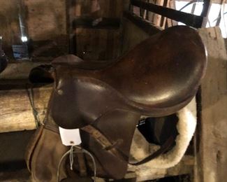 Crosby English saddle 