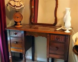 Antique Solid Wood 4 Drawer Vanity With Detachable Mirror, 62" x 42" x 18.5"