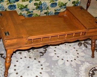Baumritter Colonial Design Furniture Coffee Table 42" X 19" X 18"