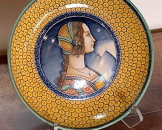 Patrizio Chiucchiu Deruta Lady Profile Plate/Bowl Neo Renaissance Italian Ceramics Hand Painted Dip A Mano Pottery Majolica Platter	8in diameter	
