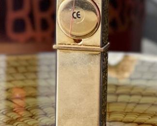 4.5in Brass Miniature Grandfather clock quartz	4.5x1.24x1in	HxWxD
