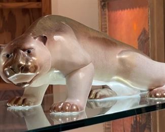 Giulia Mangani Porcelain Mountain Lion Panther Porcellane dárte Jaguar Oggetti	10 x 33 x 10.5	HxWxD
