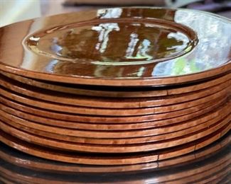 12pc 13in Redwood Vavona Burl Wood Chargers/Plated	13in Diameter	
