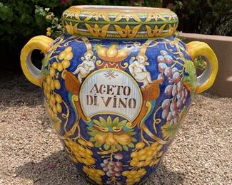 Italian Ceramics Ageto Dl Vino 2 Handle Pot Tuscan	28 x 29 x 22	HxWxD
