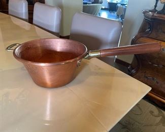 Bottega M.Del C.Rame hammered copper 10 Inch long handle pot made in Italy	10.5 inches   5.25   inches Tall	