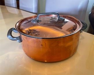 Copper 9 inch cooking pot unsigned	9 inches diameter 3.5 inches tall	
