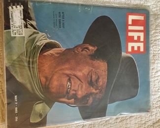 Vintage Life magazine - John Wayne 