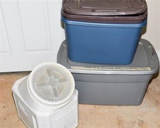 Group Lot Of Plastic Containers