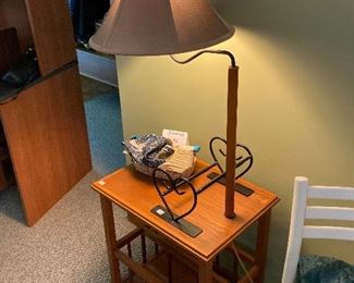 Lamp table 