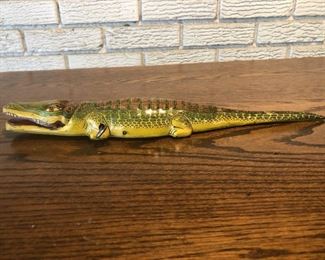 CHEIN Wind-up Tin Toy ALLIGATOR BLACK NATIVE